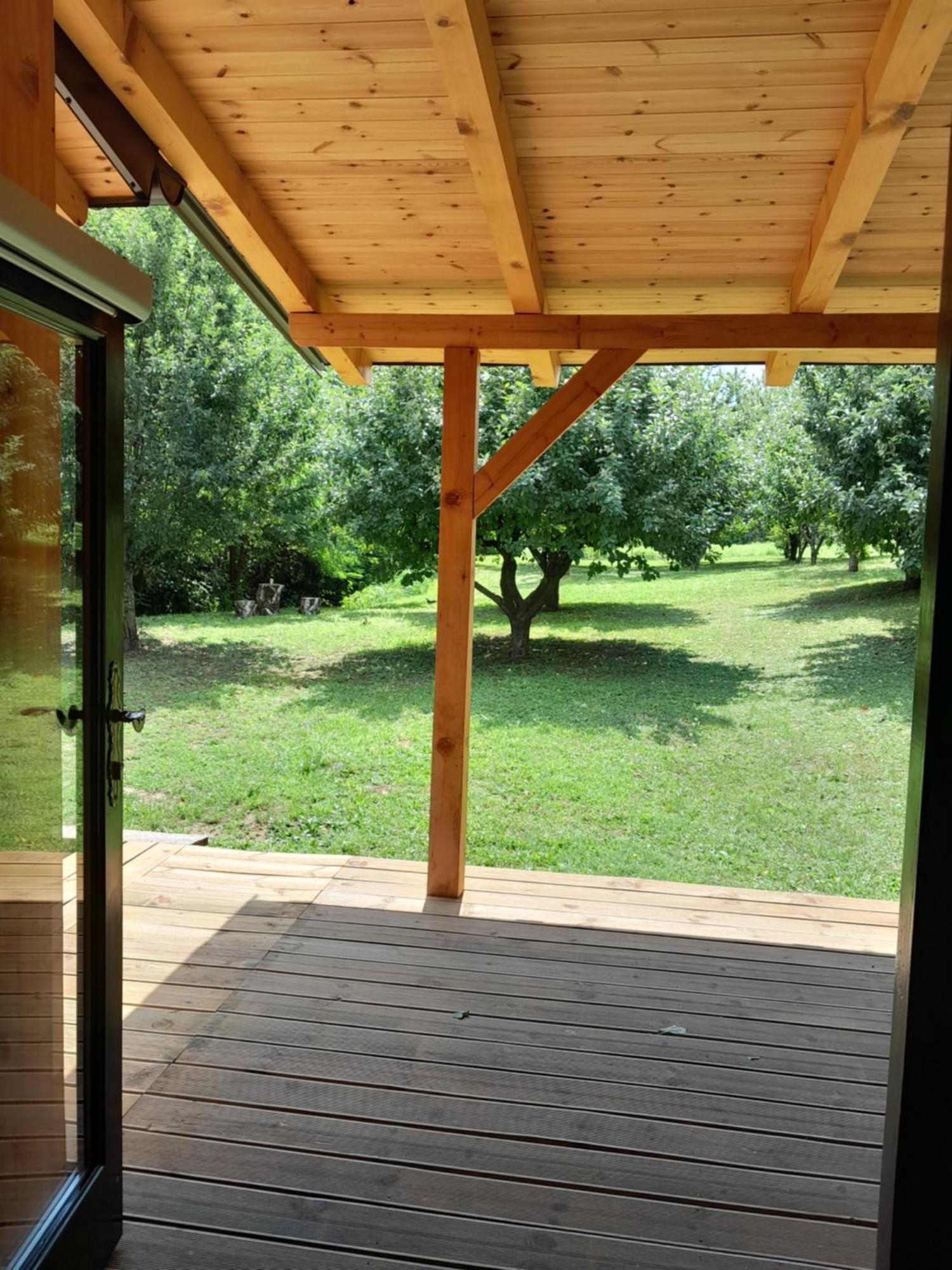 Nica Wood Villa Sremska Kamenica Екстериор снимка