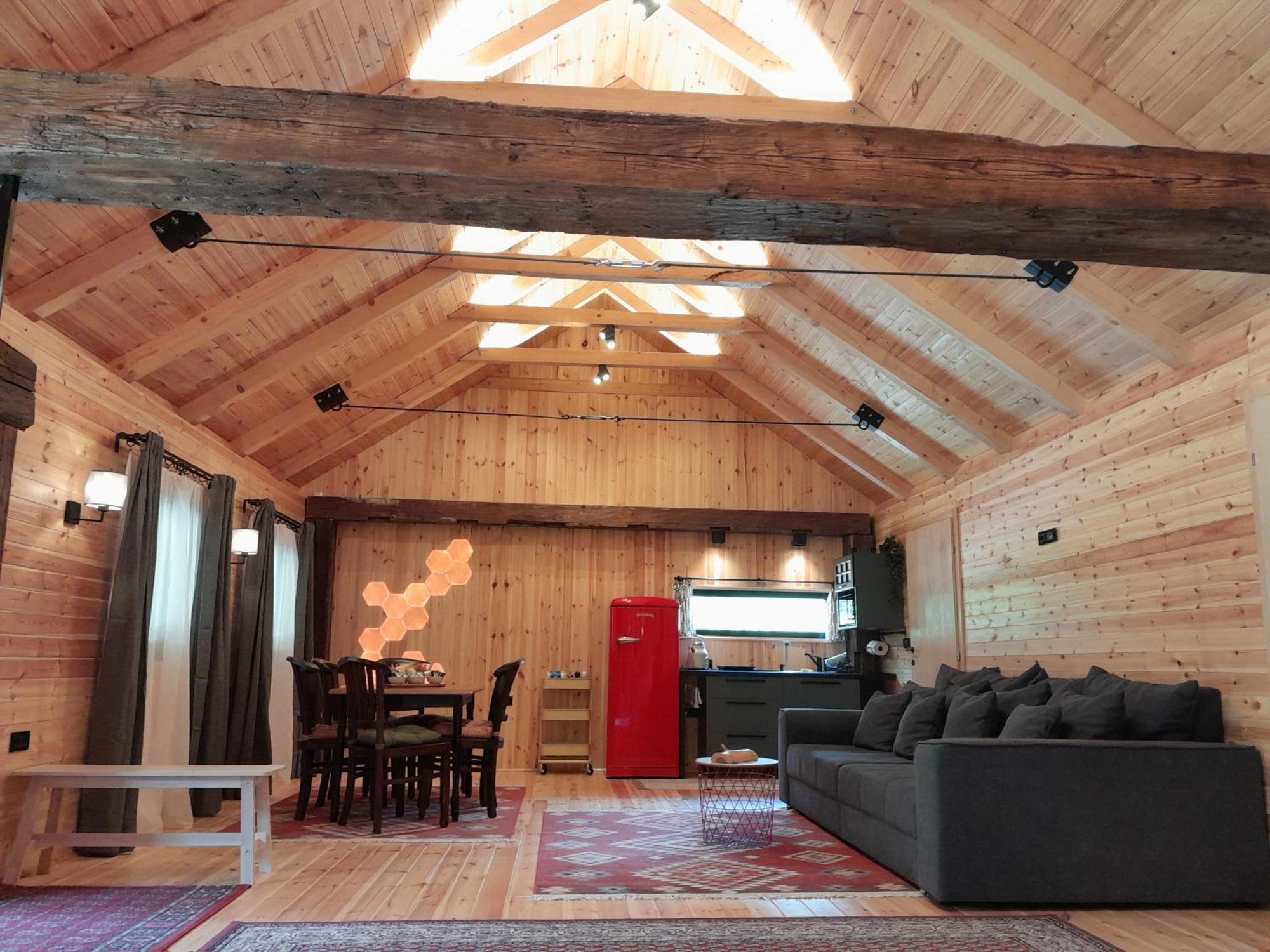 Nica Wood Villa Sremska Kamenica Екстериор снимка